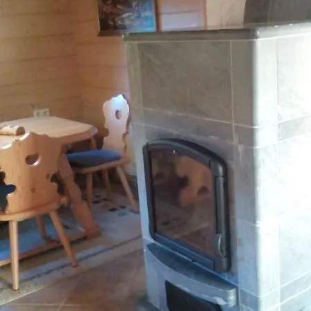 Das Haus Am Wald Ferien- & Apartmenthaus * Rotenburg an der Fulda